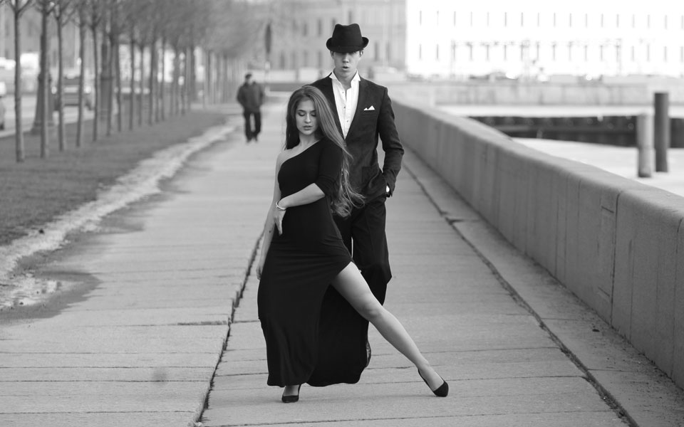 Павел Щеглов и Елена Гусева танцуют танго